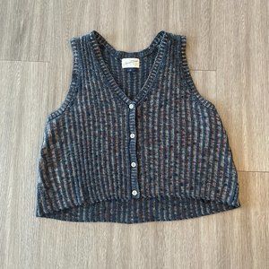 Universal Thread Sleeveless Sweater Vest